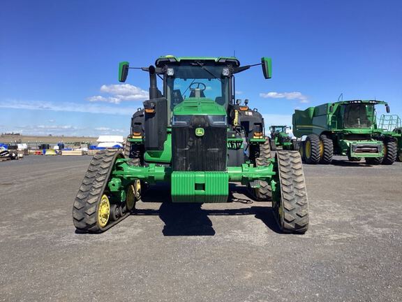2025 John Deere 8RX 410 Tractor Rubber Track