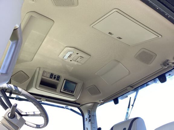 2025 John Deere 8RX 410 Tractor Rubber Track