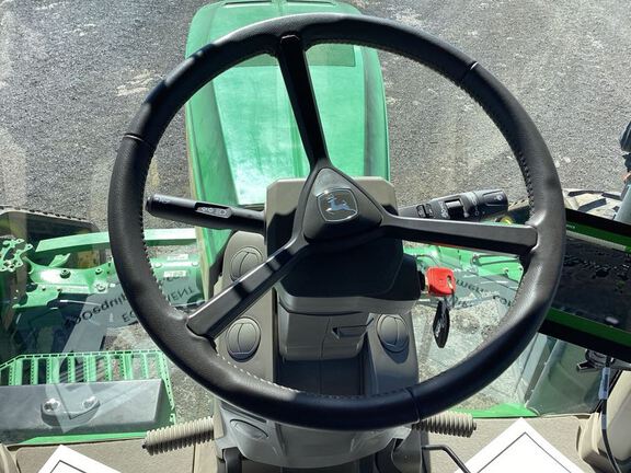 2025 John Deere 8RX 410 Tractor Rubber Track