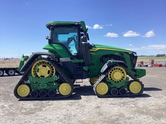2024 John Deere 8RX 410 Tractor Rubber Track