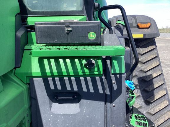 2024 John Deere 8RX 410 Tractor Rubber Track