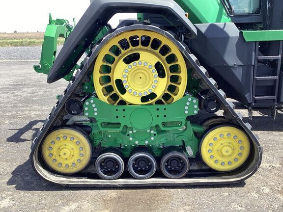2024 John Deere 8RX 410 Tractor Rubber Track