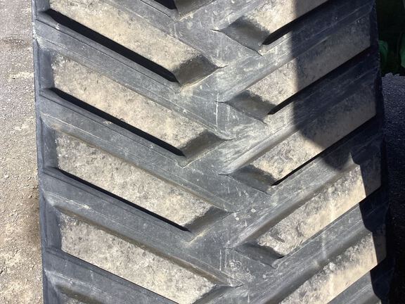 2024 John Deere 8RX 410 Tractor Rubber Track