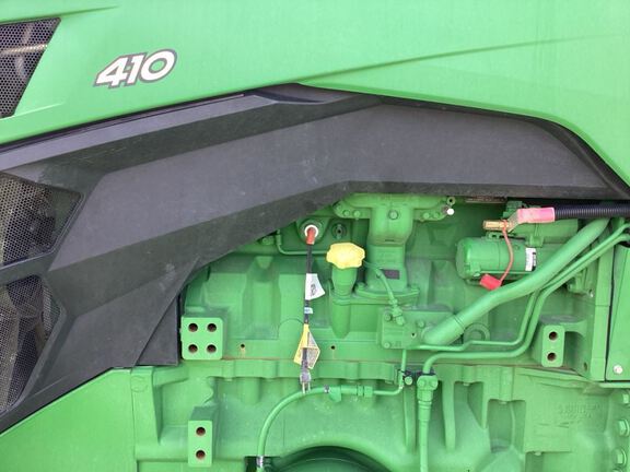 2024 John Deere 8RX 410 Tractor Rubber Track