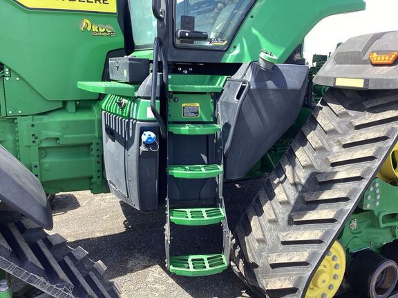 2024 John Deere 8RX 410 Tractor Rubber Track