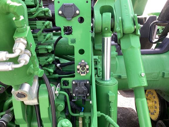 2024 John Deere 8RX 410 Tractor Rubber Track