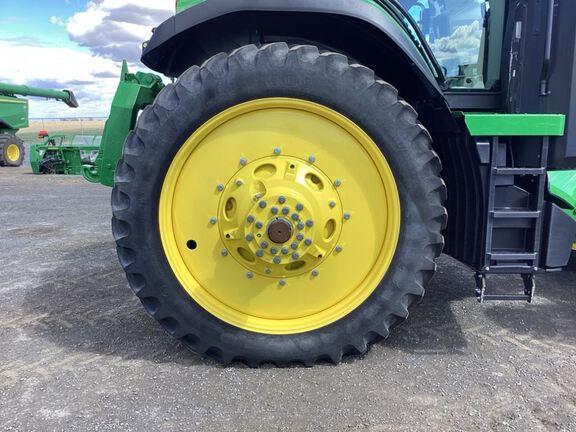 2024 John Deere 8R 340 Tractor
