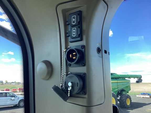 2024 John Deere 8R 340 Tractor