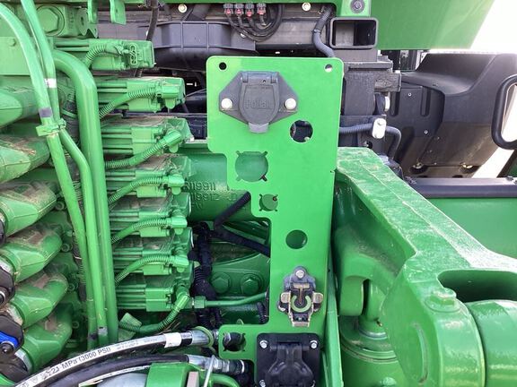 2024 John Deere 8RX 410 Tractor Rubber Track