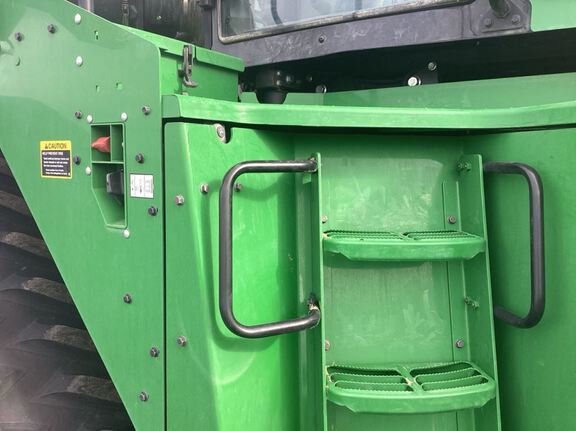 2024 John Deere 9RX 640 Tractor Rubber Track