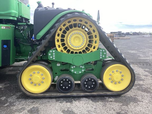 2024 John Deere 9RX 640 Tractor Rubber Track