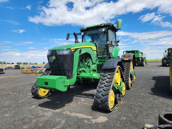 2024 John Deere 8RX 410 Tractor Rubber Track