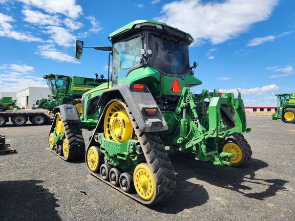 2024 John Deere 8RX 410 Tractor Rubber Track