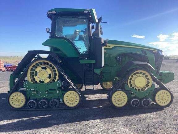 2024 John Deere 8RX 410 Tractor Rubber Track