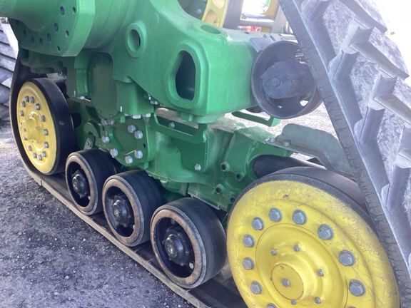 2024 John Deere 8RX 410 Tractor Rubber Track
