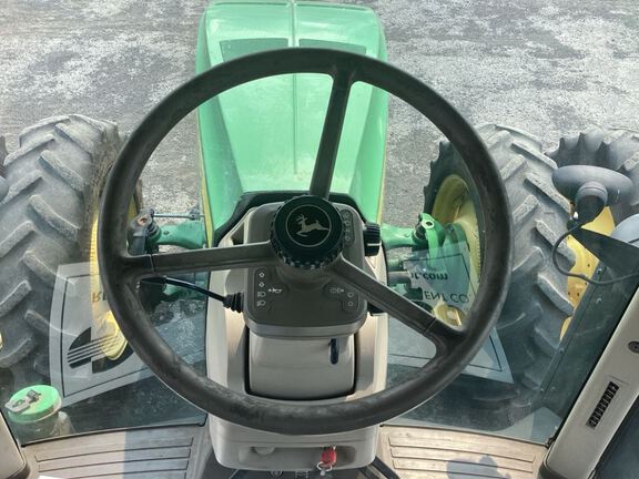 2013 John Deere 8335R Tractor