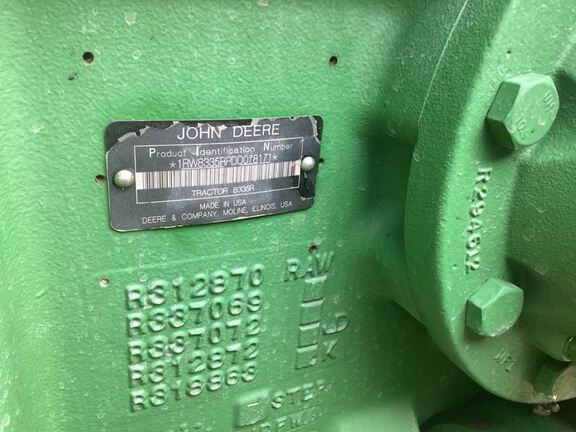 2013 John Deere 8335R Tractor