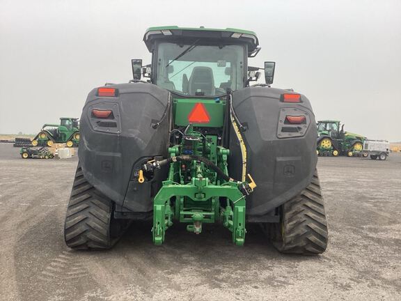 2023 John Deere 8RX 410 Tractor Rubber Track