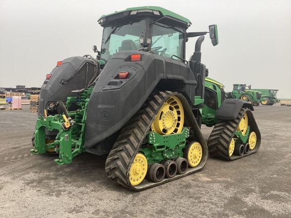 2023 John Deere 8RX 410 Tractor Rubber Track