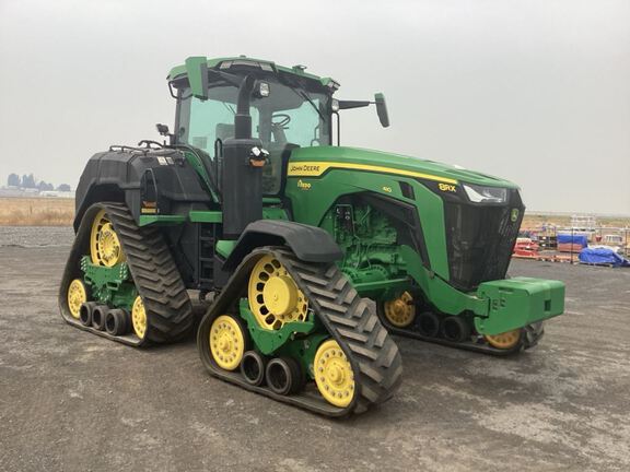 2023 John Deere 8RX 410 Tractor Rubber Track