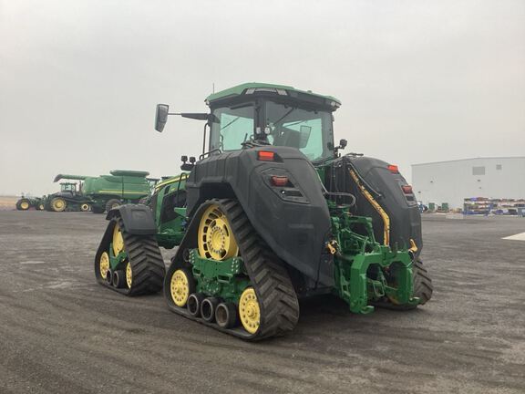 2023 John Deere 8RX 410 Tractor Rubber Track