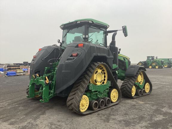 2023 John Deere 8RX 410 Tractor Rubber Track