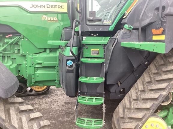 2023 John Deere 8RX 410 Tractor Rubber Track
