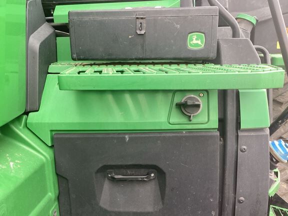 2023 John Deere 8RX 410 Tractor Rubber Track