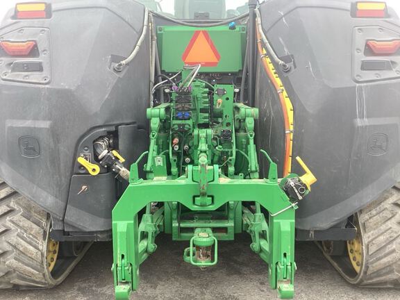 2023 John Deere 8RX 410 Tractor Rubber Track