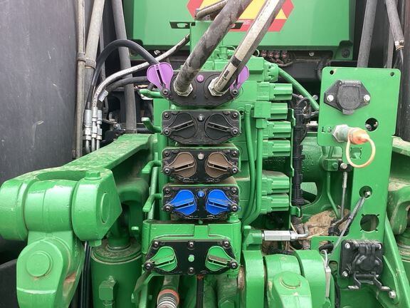 2023 John Deere 8RX 410 Tractor Rubber Track