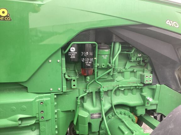 2023 John Deere 8RX 410 Tractor Rubber Track
