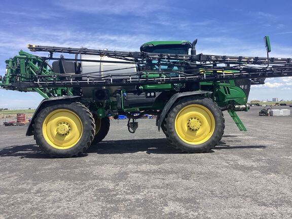 2024 John Deere 616R Sprayer/High Clearance