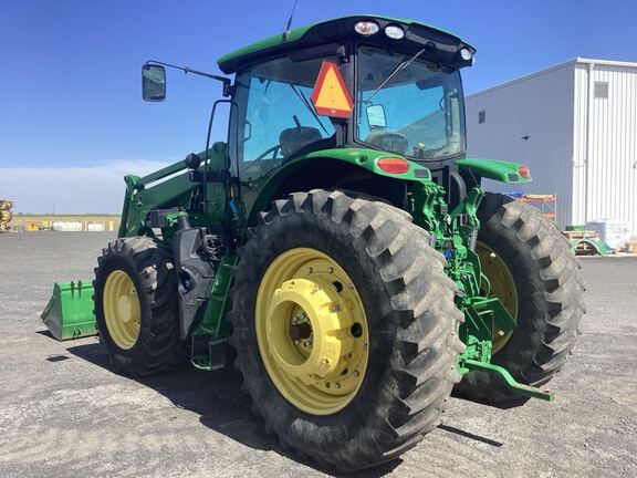 2019 John Deere 6175R Tractor