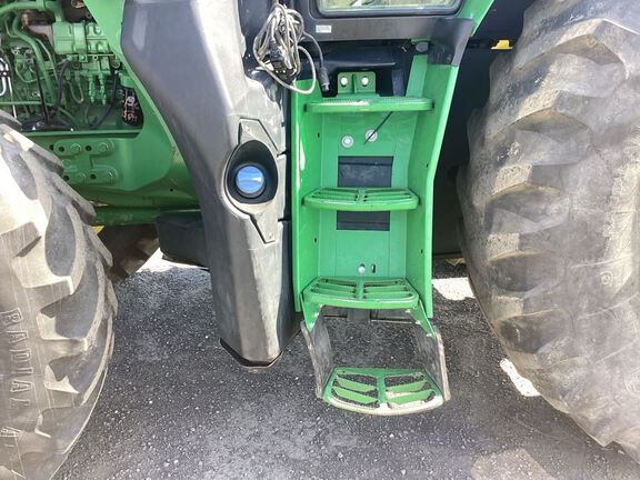2019 John Deere 6175R Tractor