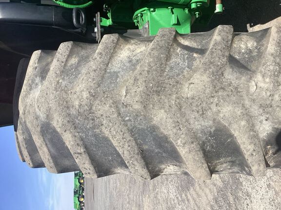 2019 John Deere 6175R Tractor
