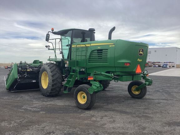 2014 John Deere W235 Windrower
