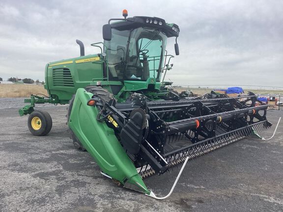 2014 John Deere W235 Windrower