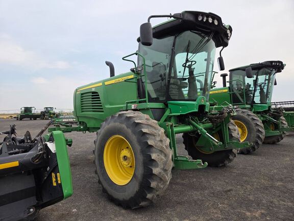 2014 John Deere W235 Windrower