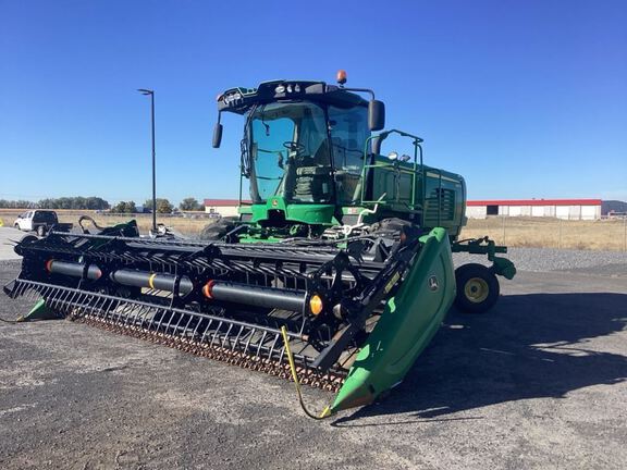 2014 John Deere W235 Windrower