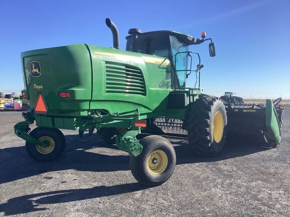 2014 John Deere W235 Windrower