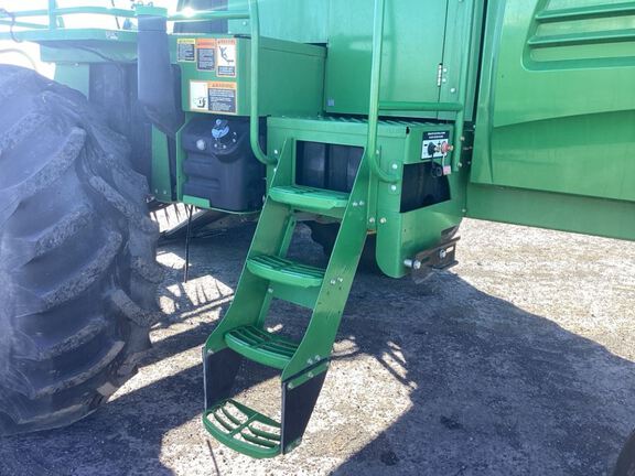 2014 John Deere W235 Windrower