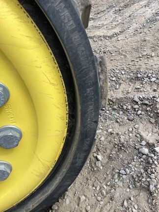 2025 John Deere 8RX 410 Tractor Rubber Track