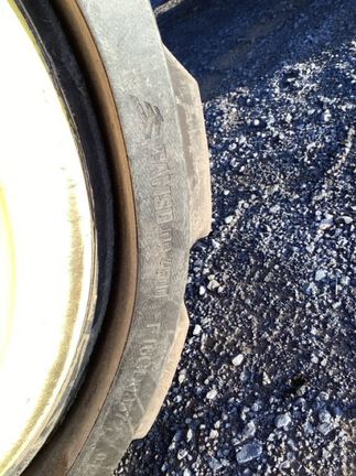 2023 John Deere 8RX 370 Tractor Rubber Track