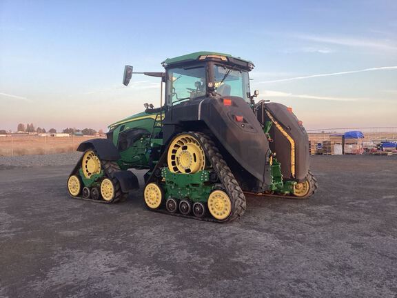 2023 John Deere 8RX 410 Tractor Rubber Track