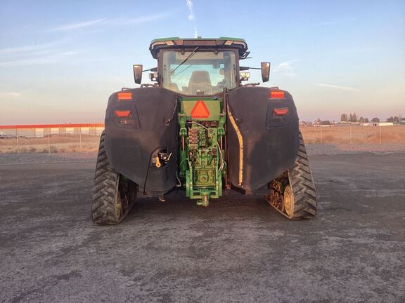 2023 John Deere 8RX 410 Tractor Rubber Track