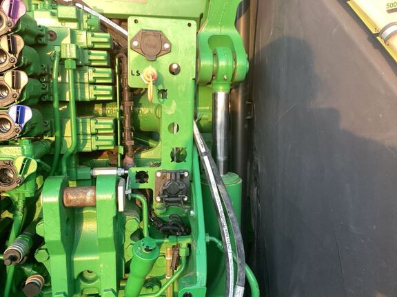 2023 John Deere 8RX 410 Tractor Rubber Track