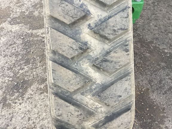 2023 John Deere 8RX 410 Tractor Rubber Track