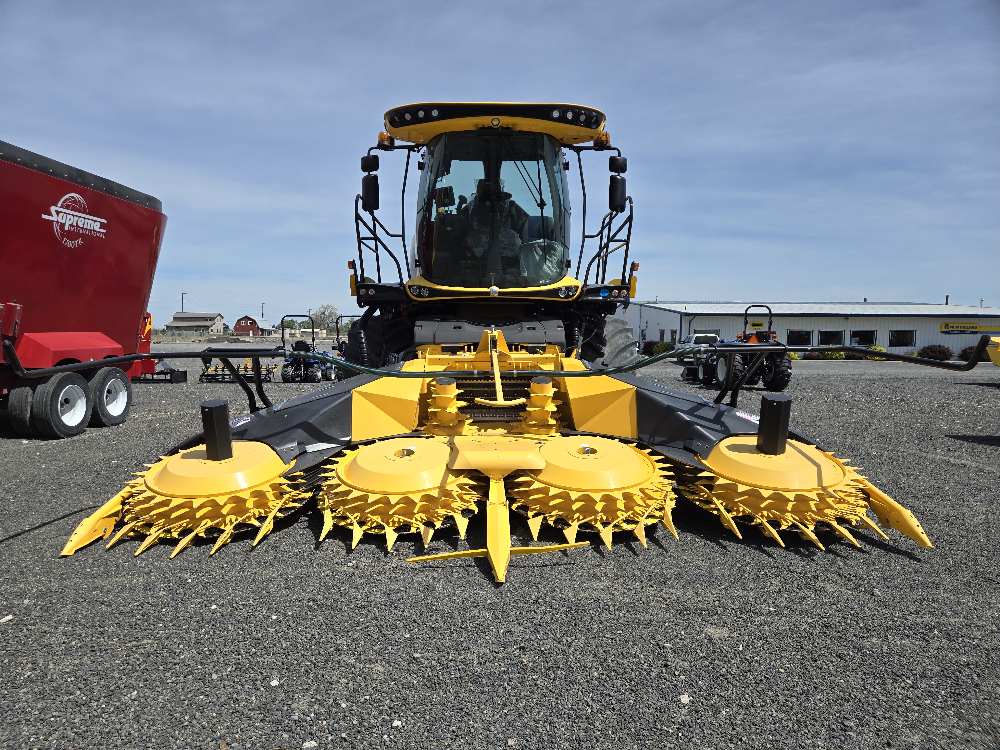 2022 New Holland FR780 Forage Harvester