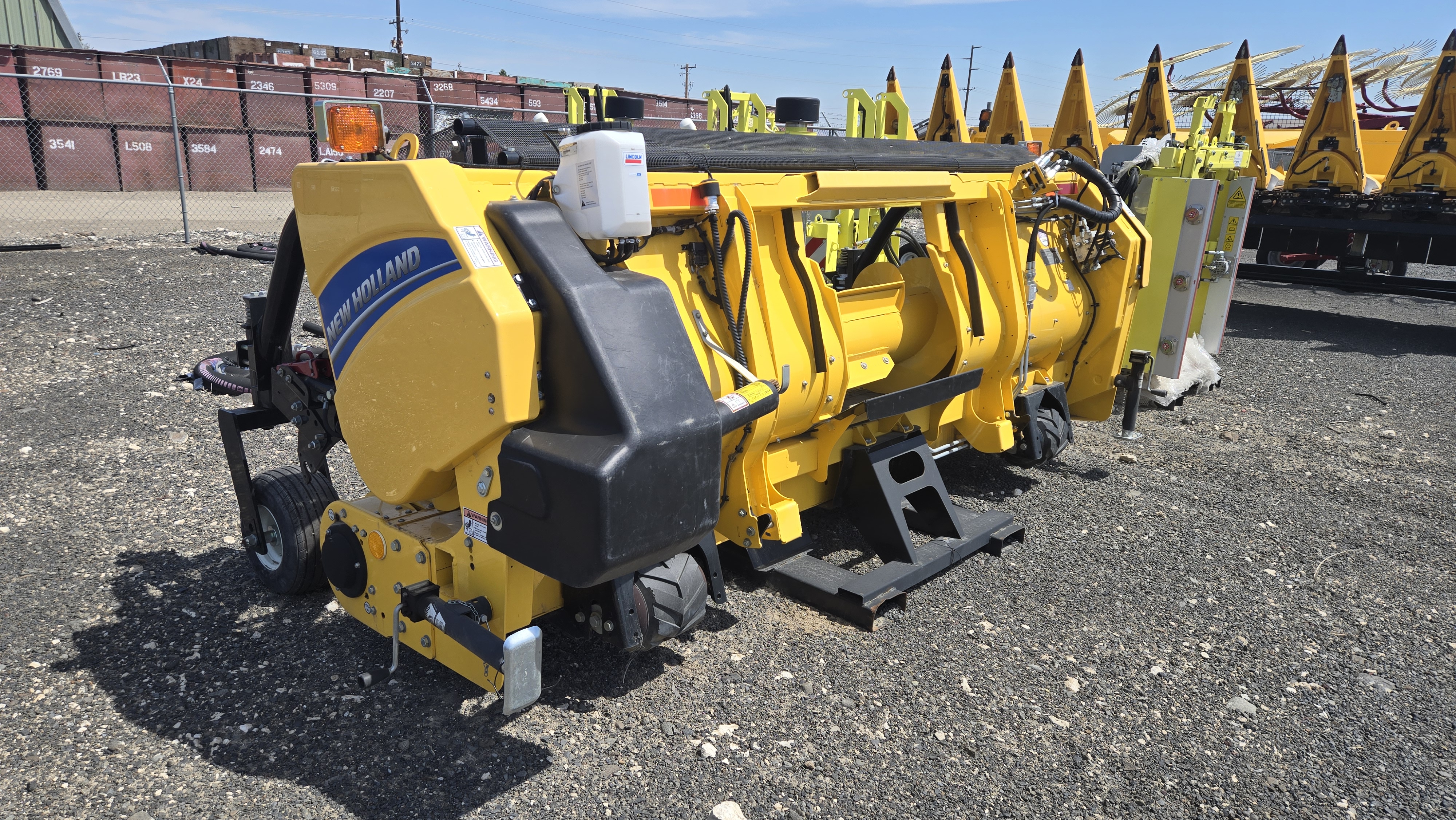 2022 New Holland 380HDY Header Forage