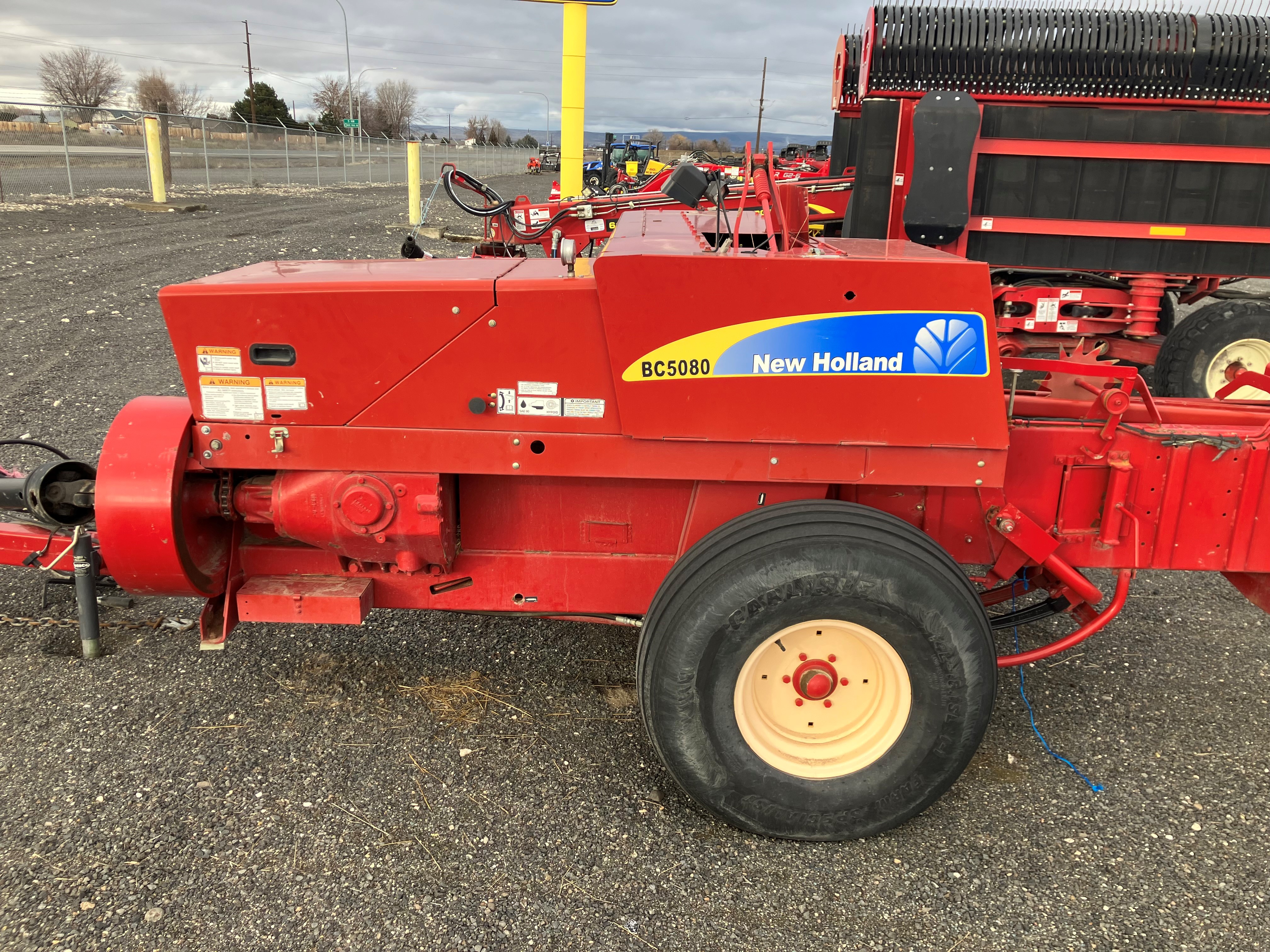 2016 New Holland BC5080 Baler/Square